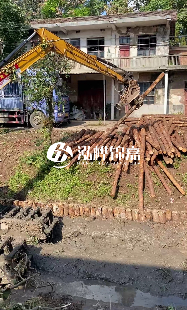 吉安挖機(jī)打木樁專(zhuān)業(yè)施工-河道護(hù)坡打樁能否防止河岸塌陷？
