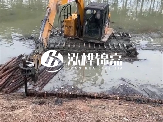 河道木材松木樁怎么選？河道工程用什么規格松木樁？
